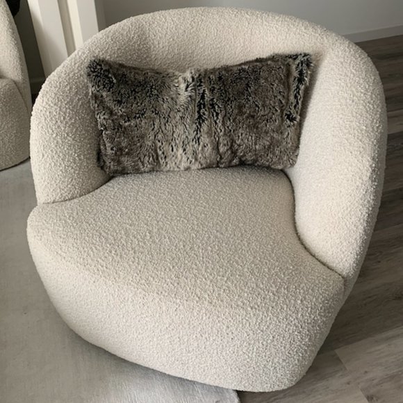 Pottery Barn Faux Fur Ombre Lumbar Pillow (Cover + Insert) - Picture 3 of 7